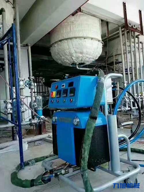 聚氨酯發(fā)泡機噴涂保溫