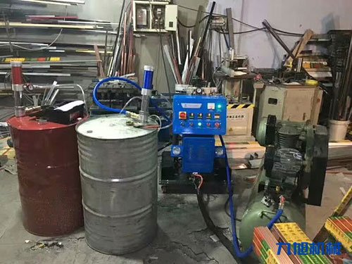 湖南外墻保溫工程聚氨酯設(shè)備施工案例(圖2) 湖南外墻保溫工程聚氨酯設(shè)備施工案例